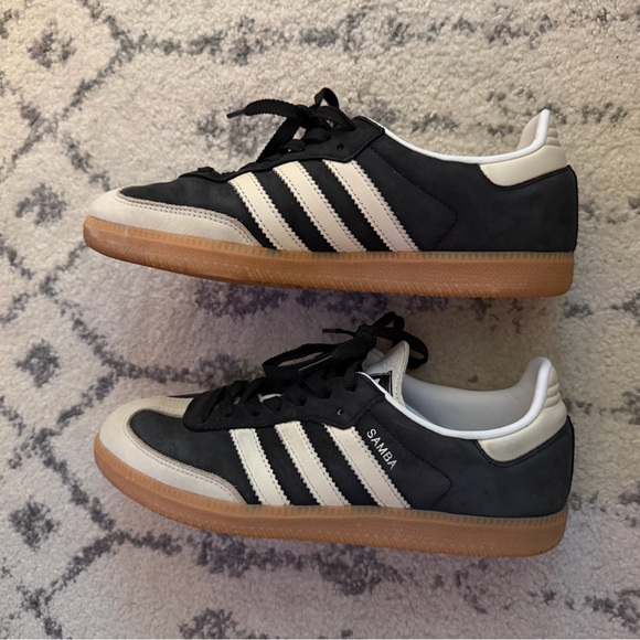 Adidas Samba Women’s - Picture 5 of 10